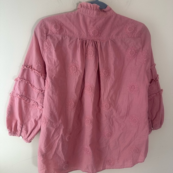 Isabella Sinclair Anthropologie pink boho embroidered daisy Top S - Picture 3 of 8